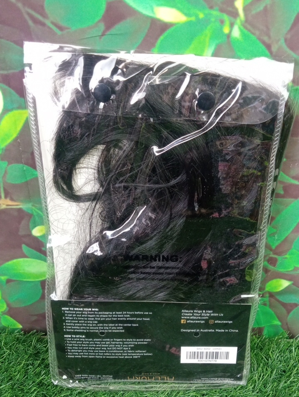 👻 Hitman! Men's Dark Brown Costume Wig - Picture 3 of 5
